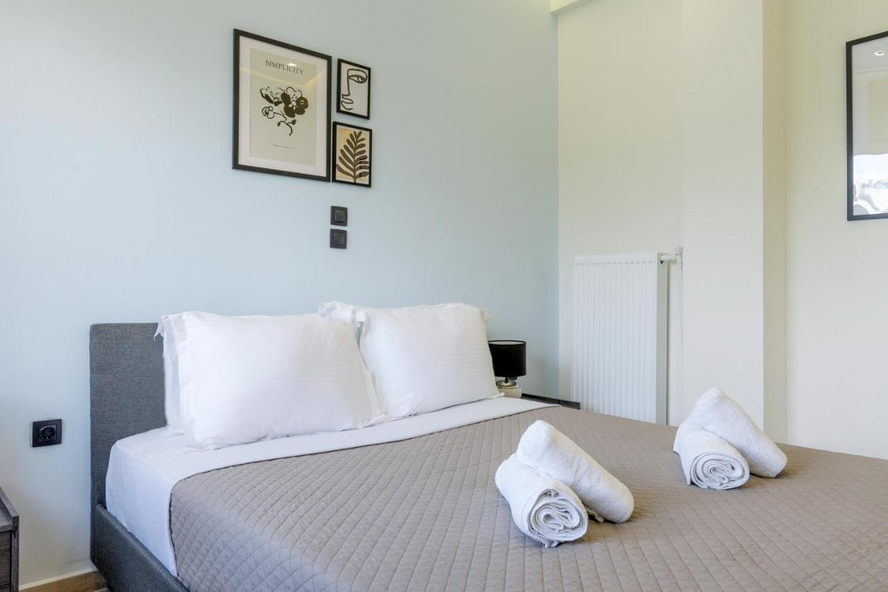 Central 2Br Apartment In The Heart Of アテネ エクステリア 写真